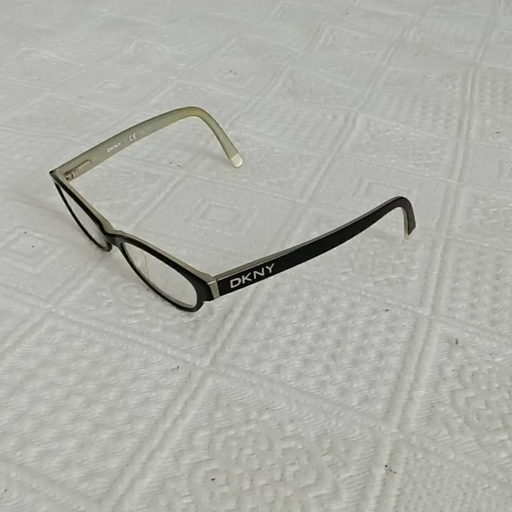 DKNY Women's DY4563 Eyeglasses Frames 50-17-140 Black Oval